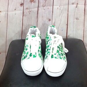 St Patrick's Day Woman's‎ sz 37= 6 M  New Sneakers